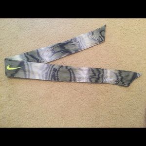 Nike Tie Headband